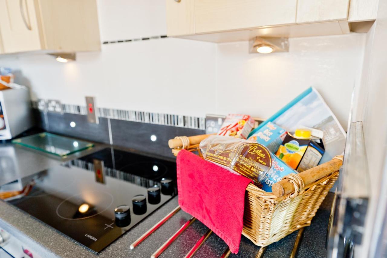 Watermark Apartments วิทบี ห้อง รูปภาพ